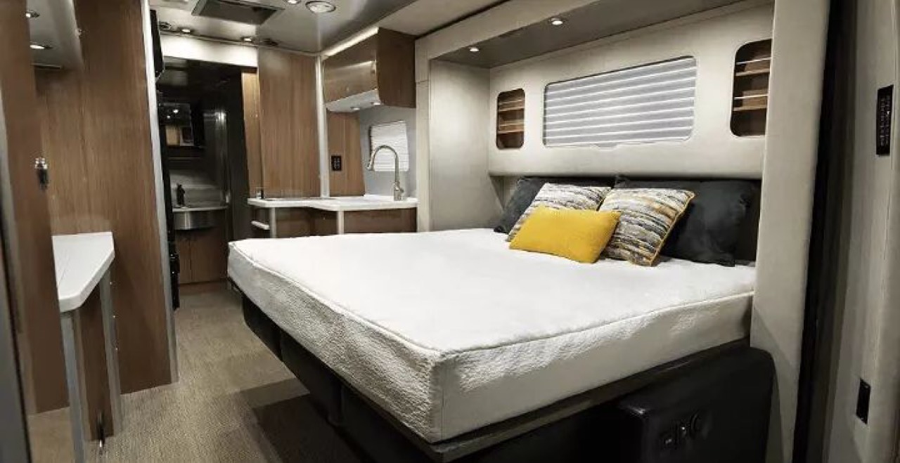 2018 Airstream Atlas Review